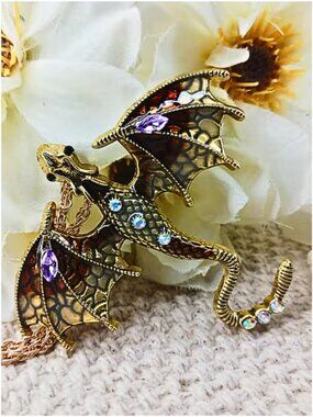 Necklace Enamel Dragon & Rhinestone Vintage Inspired Oil Drip Flying Dragon